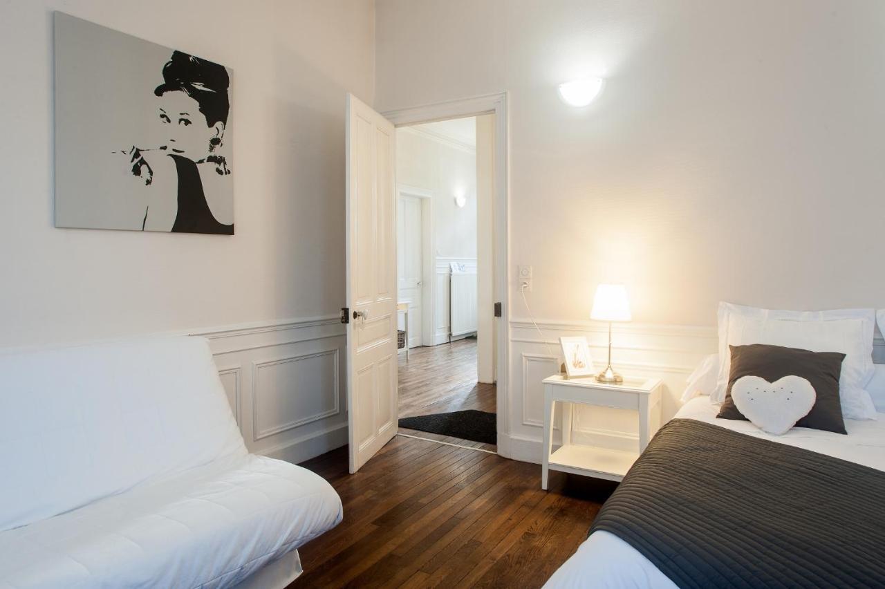 Au Fil De Troyes Bed & Breakfast Sainte-Savine Exterior photo