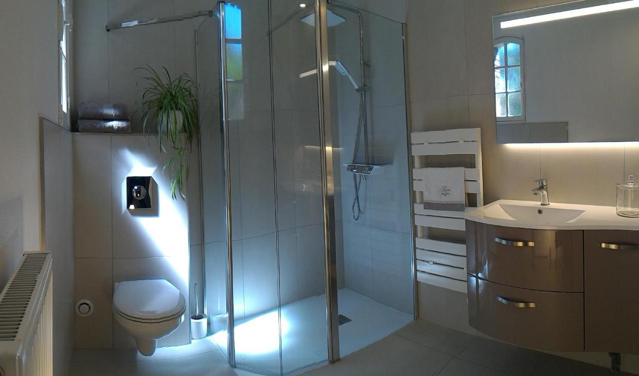 Au Fil De Troyes Bed & Breakfast Sainte-Savine Exterior photo